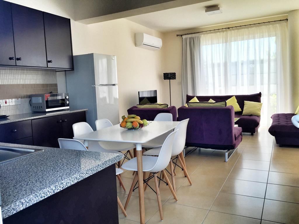 New Day Apartments Paphos Kültér fotó