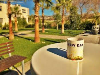 New Day Apartments Paphos Kültér fotó
